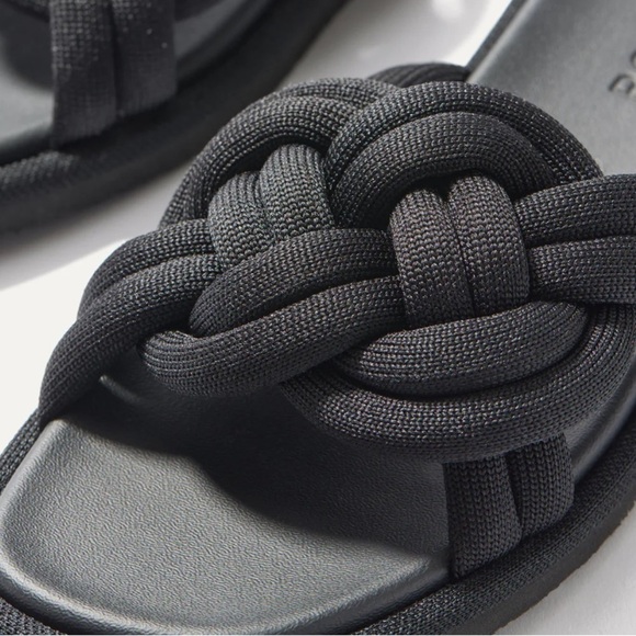 ROTHY'S The Summer Sandal Braided Slide Black 10.5 - Picture 3 of 7